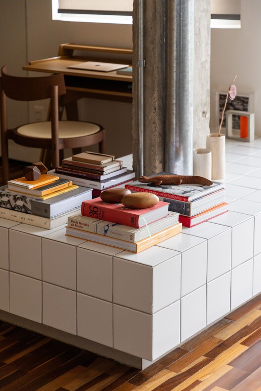 Apartamento Sara / BLOCO Arquitetos - Fotografia de Interiores, Sala de Estar