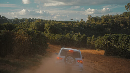 CCA Releases Documentary on Carla Juaçaba’s Work to Support Forest Conservation in Brazil's Coffee Region - Image 7 of 14