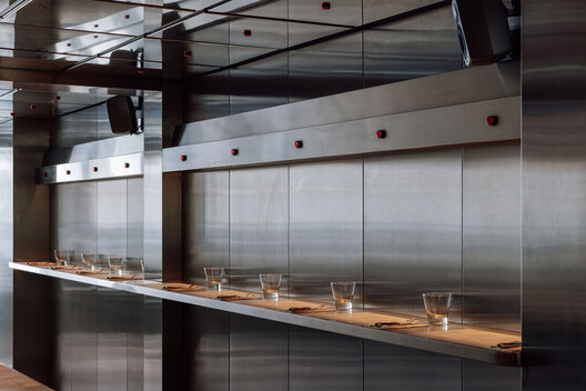 Restaurante Imanol / LADO Arquitectura e Design - Fotografia de Interiores, Cozinha, Vidro, Aço
