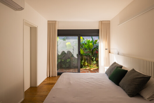 Casa da Sabrina e do Guto / Goiva - Fotografia de Interiores, Dormitório, Cama