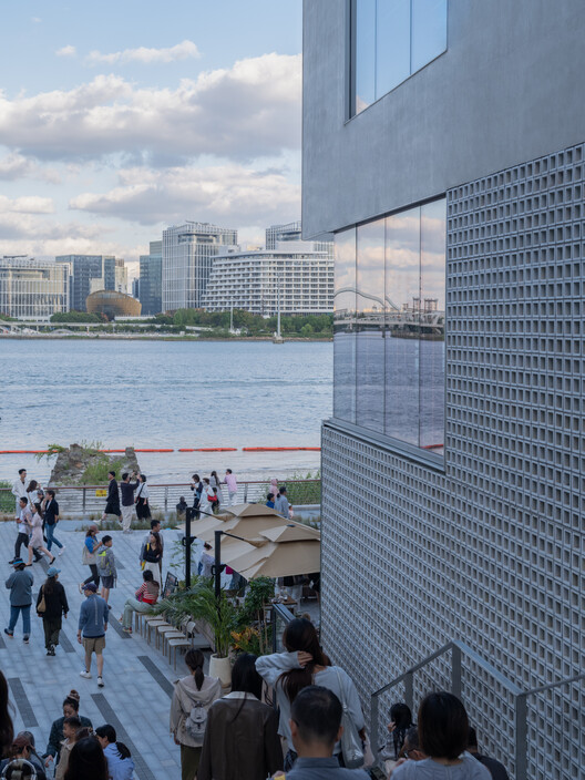 From Expansion to Enhancement: Shanghai's Urban Development Framework - Image 21 of 33