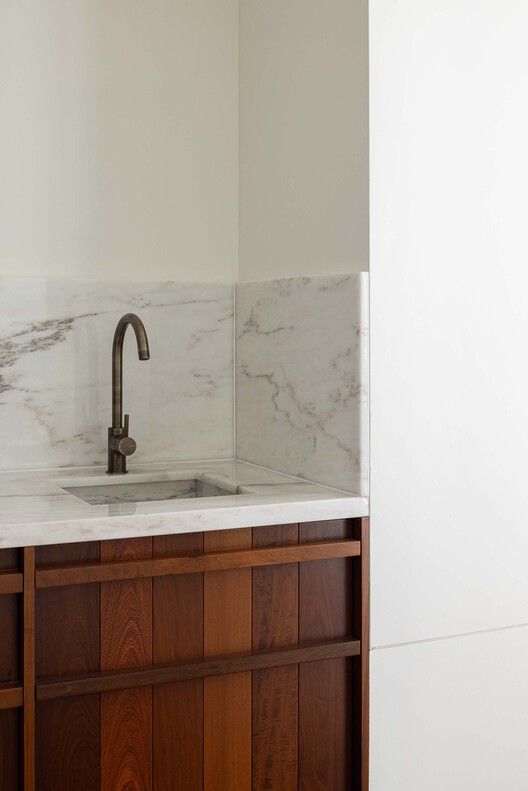 Edifício Residencial Vila Catarina / MASSLAB - Fotografia de Interiores, Banheiro, Bancada