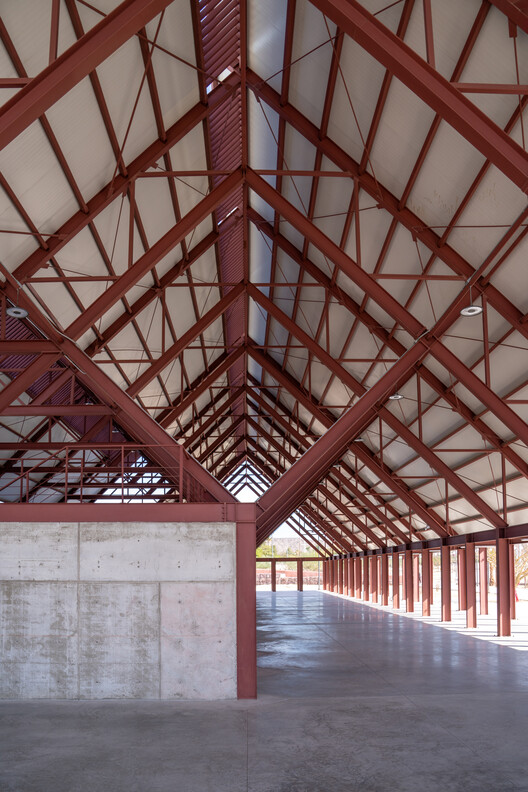 Masterplan & Conjunto Deportivo La Paz / CCA | Bernardo Quinzaños  - Imagen 13 de 30