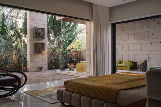 Anand Home / Hiren Patel Architect Design - Image 5 of 28