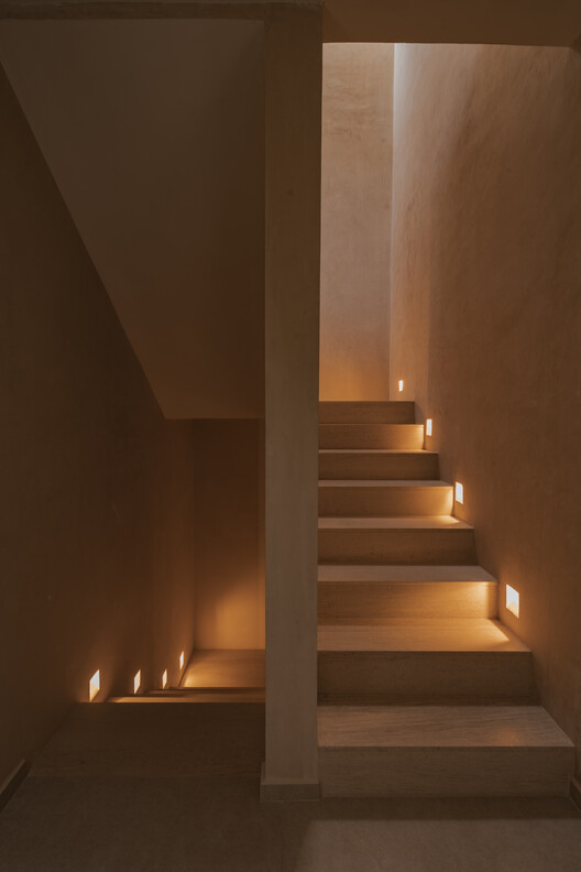 Casa ¨Eterna¨ / TARA Arquitectura - Imagen 22 de 35