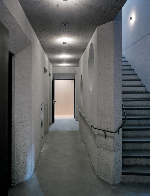 Küng Office Building / Seilerlinhart - Interior Photography, Stairs, Concrete