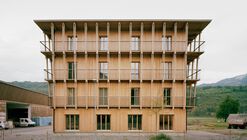 库恩办公楼 / Seilerlinhart