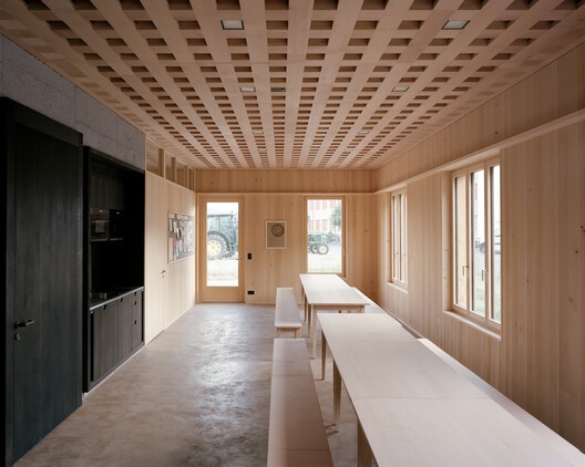 Küng Office Building / Seilerlinhart - Interior Photography, Kitchen, Wood