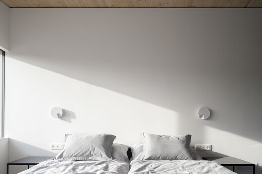 Rdom 2 House / Šercel Švec - Interior Photography, Bedroom, Bed