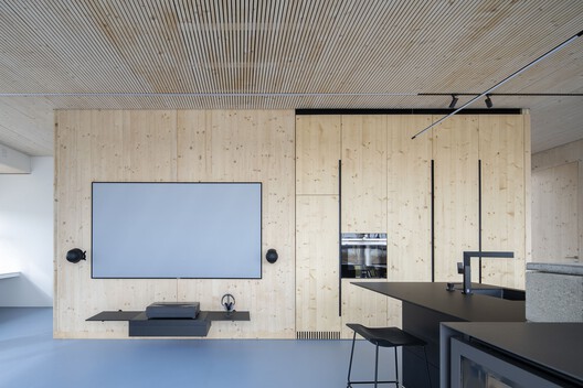 Rdom 2 House / Šercel Švec - Interior Photography, Kitchen, Wood