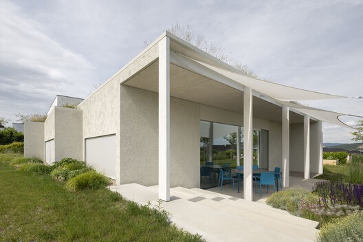Rdom 2 House / Šercel Švec - Image 5 of 49