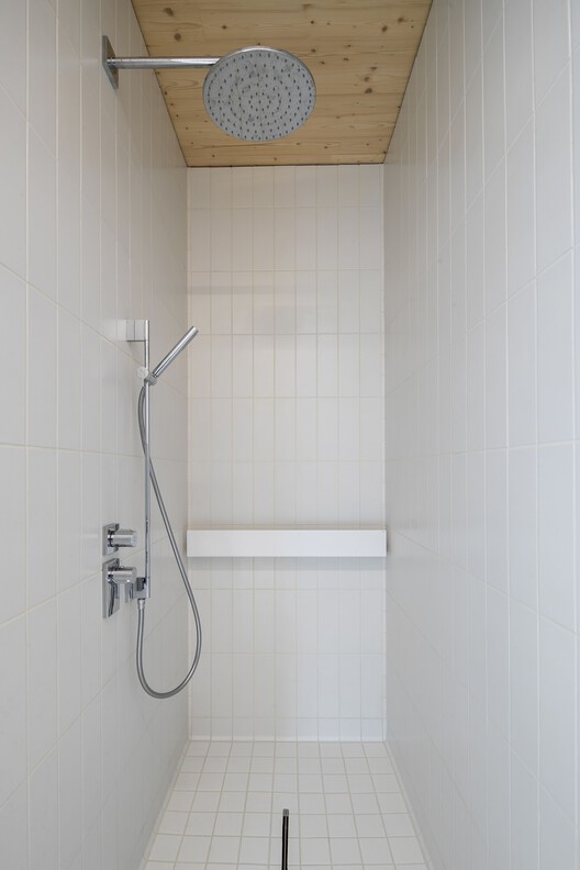 Rdom 2 House / Šercel Švec - Interior Photography, Bathroom, Shower