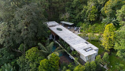 Residência na Floresta Tropical / Choo Gim Wah Architect