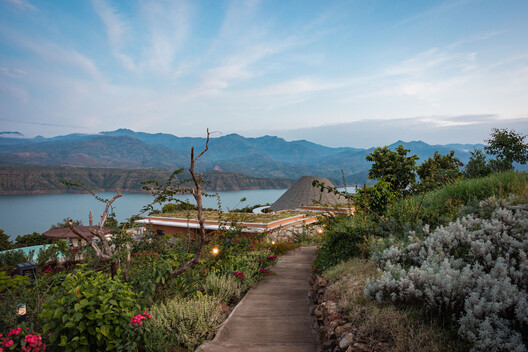 Halala Kella Lodge / RAAS Architects - Imagen 7 de 43
