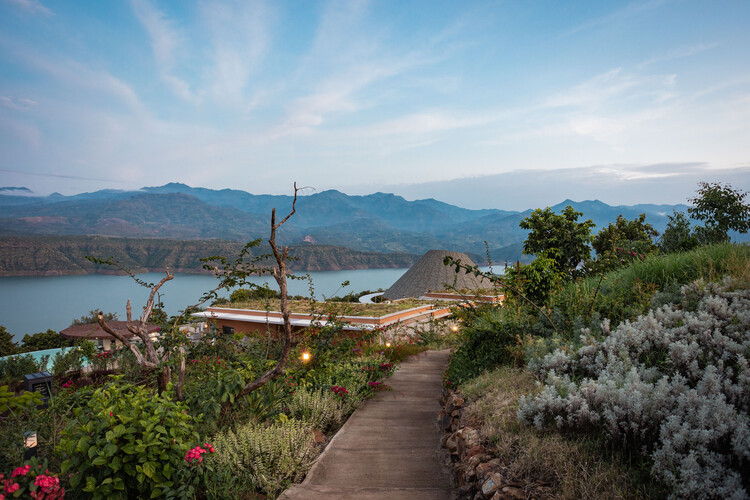 Halala Kella Lodge / RAAS Architects - Imagen 7 de 43