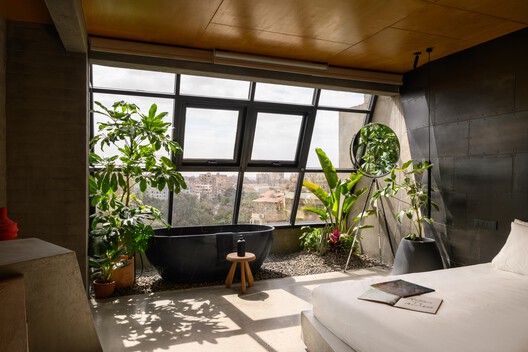 The V Penthouse / Badie Architects - Interior Photography, Lighting