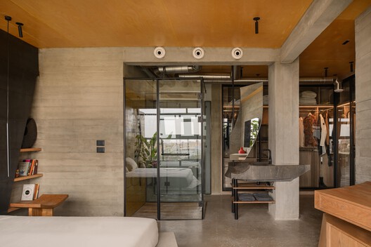 The V Penthouse / Badie Architects - Image 5 of 34