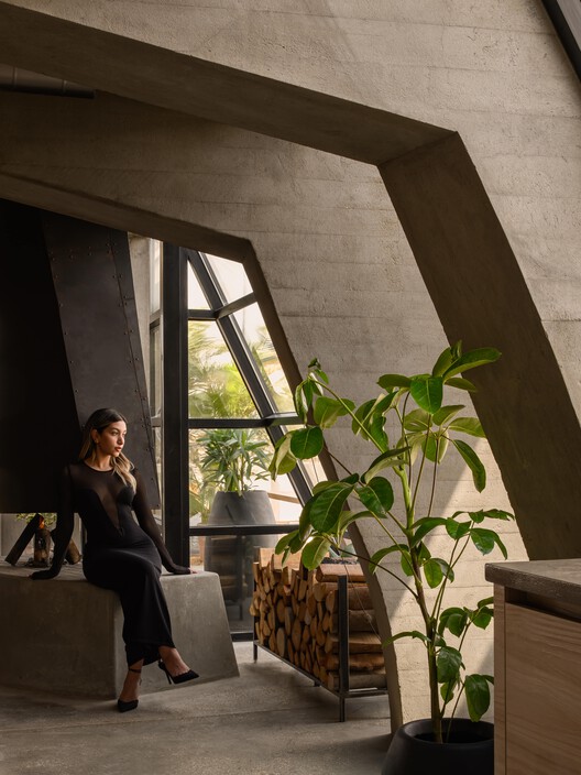 The V Penthouse / Badie Architects - Interior Photography
