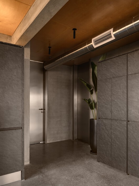 The V Penthouse / Badie Architects - Image 6 of 34