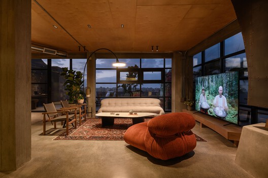 The V Penthouse / Badie Architects - Interior Photography, Living Room, Sofa, Lighting, Chair