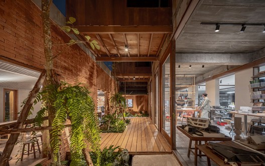  Kunst Ayutthaya 集合空间 / BodinChapa Architects - 室内图, 木头