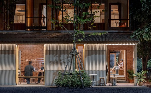  Kunst Ayutthaya 集合空间 / BodinChapa Architects - 建筑图, 木头