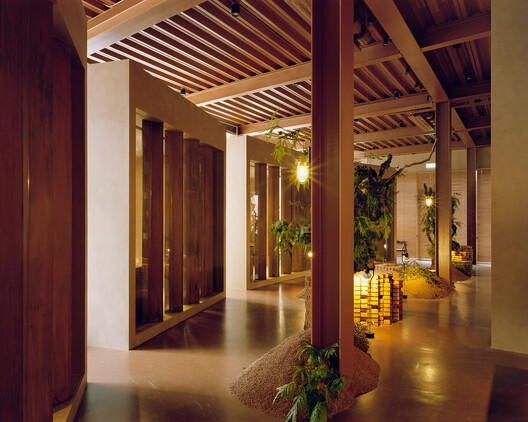 Apricity Development Brand Headquarters / Soar Design Studio + Ray Architects - Interior Photography, Wood, Lighting, Glass, Column, Beam