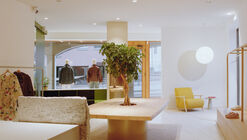 Diciassette Clothing Store / RdN studio