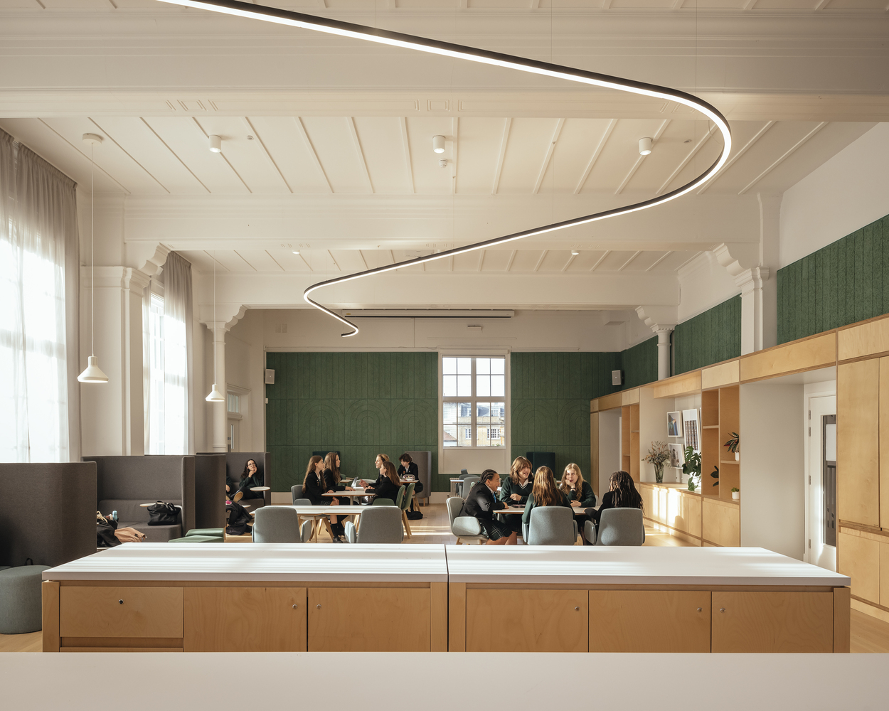 Temple Building Refurbishment Brighton Girls School / Walters & Cohen Architects