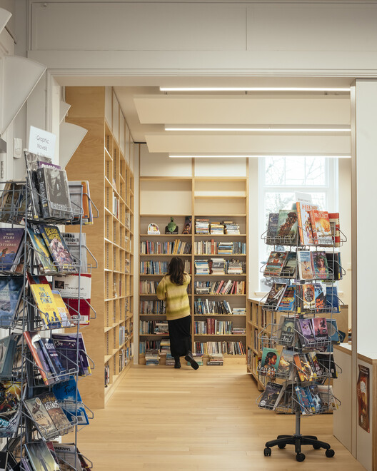 Temple Building Refurbishment Brighton Girls School / Walters & Cohen Architects - Interior Photography, Closet, Shelving
