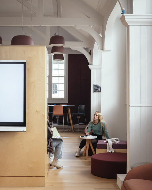 Temple Building Refurbishment Brighton Girls School / Walters & Cohen Architects - Interior Photography, Wood, Lighting, Chair