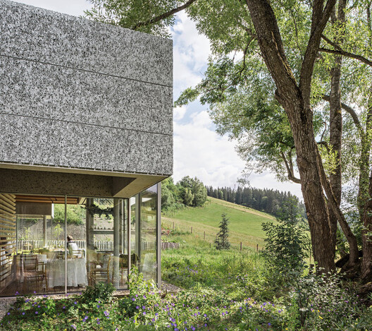 When Metal Breathes: The Porous Skin of the Steirereck Restaurant - Image 5 of 5