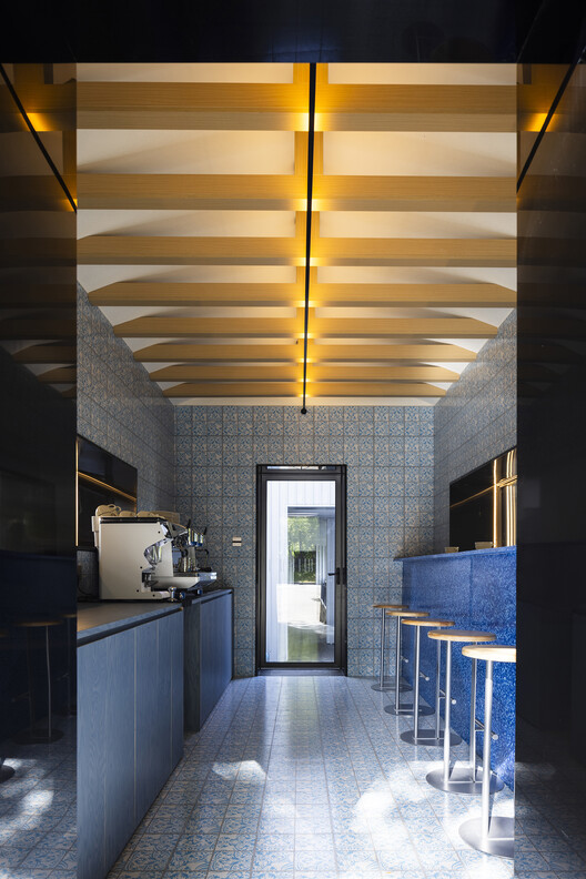 Casa del lago / Wutopia Lab - Fotografía interior, Cocina, Vidrio