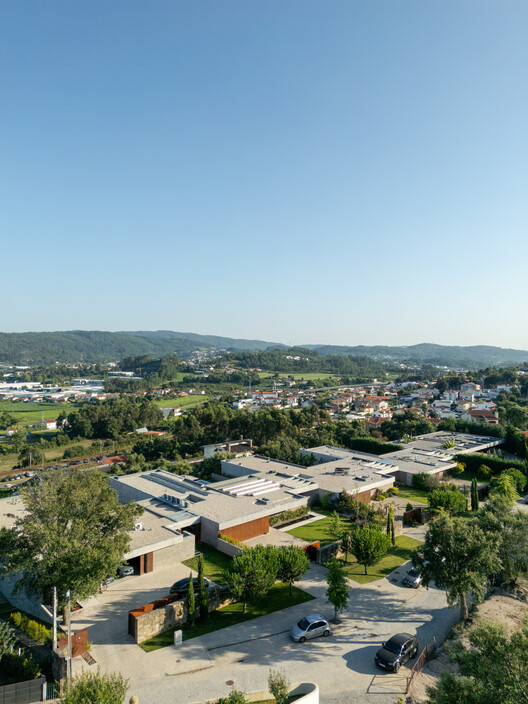 Empreendimento Residencial Aveleda / TRAMA arquitetos - Imagem 15 de 19