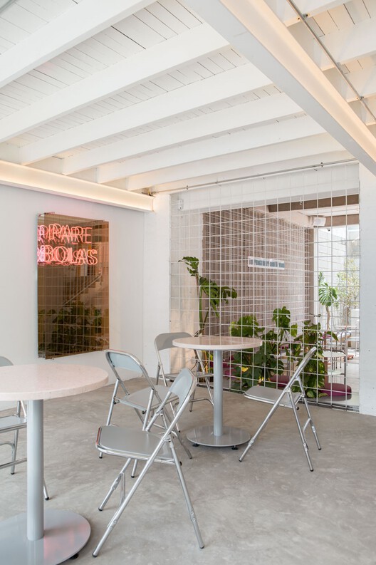 Pong 2.0 / Cabida Arquitectura - Fotografía interior, Sillas, Mesas