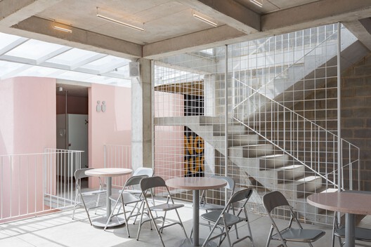 Pong 2.0 / Cabida Arquitectura - Fotografía interior, Barandas, Concreto, Balcón