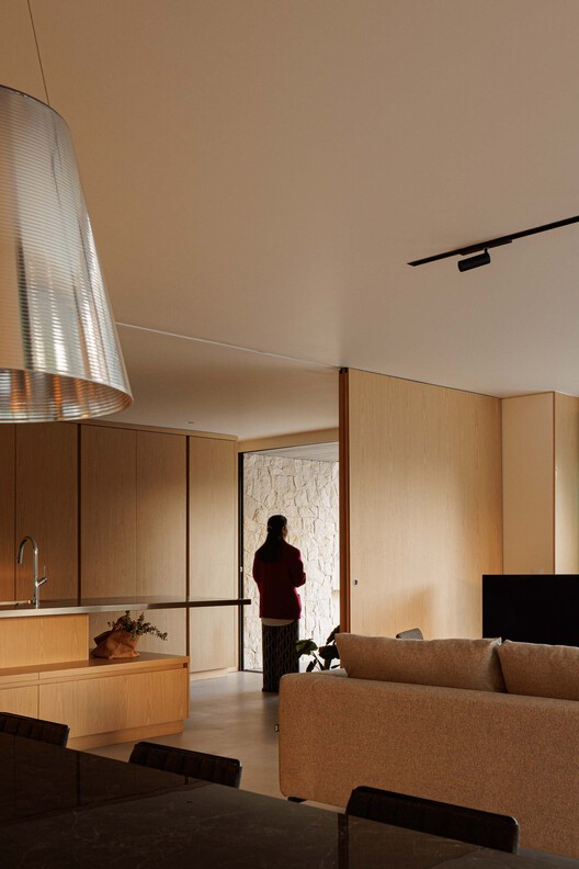 M House / Silverline - Interior Photography, Wood, Lighting, Chair