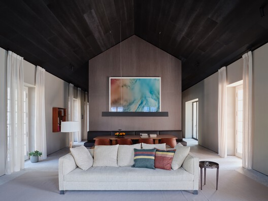 Casa en el Lago Como / Gregorio Pecorelli Studio - Fotografía interior, Sala de estar, Sillas, Fijación Vigas