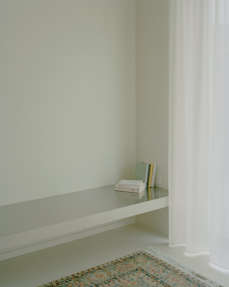 Casa con una ventana cuadrada / Set Architects - Imagen 14 de 27