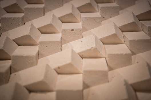La sal como material de construcción: repensando la vida de los minerales y desechos en arquitectura con Mále Uribe - Imagen 29 de 33