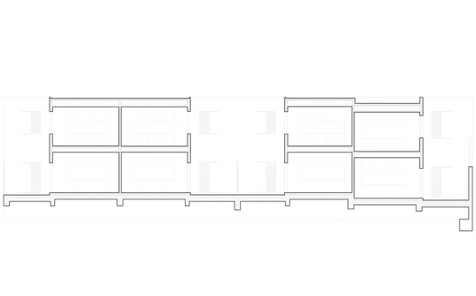 28 Patios y 14 viviendas / Crearctive + RKT Estudio - Imagen 43 de 50