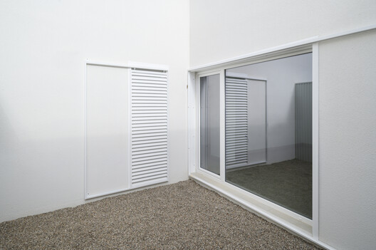 28 Patios y 14 viviendas / Crearctive + RKT Estudio - Imagen 23 de 50