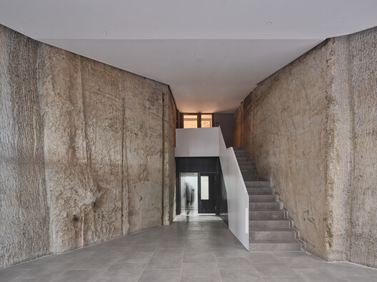 Extensión del Hotel WOOD QGAT / BAILORULL  - Fotografía interior, Concreto