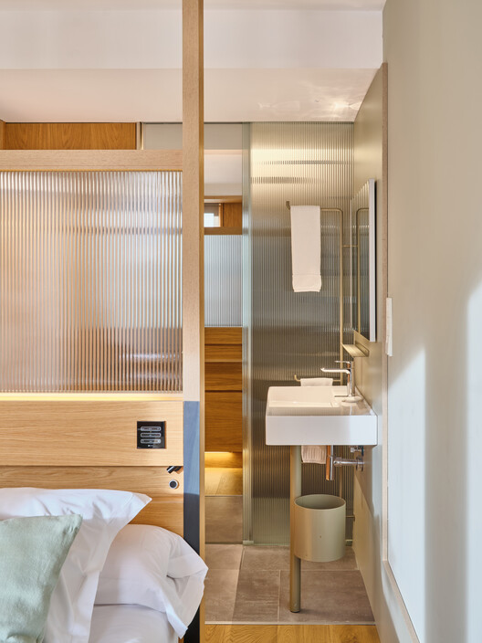 Extensión del Hotel WOOD QGAT / BAILORULL  - Imagen 22 de 32