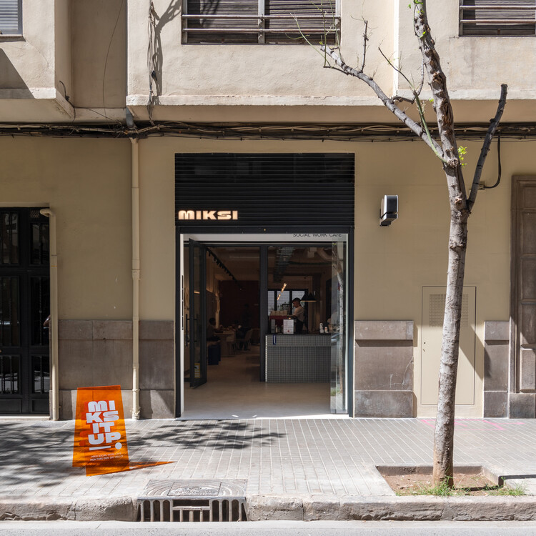 Miksi Social Work Cafe / Berd Studio - Fotografía interior