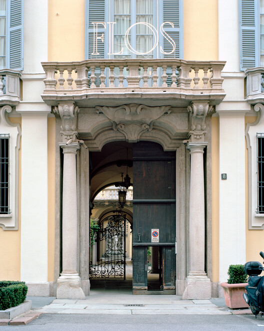 FLOS Palazzo Visconti / ARQUITECTURA-G - Fotografía interior, Arco, Puerta, Pilares, Balcón, Barandas, Arcada