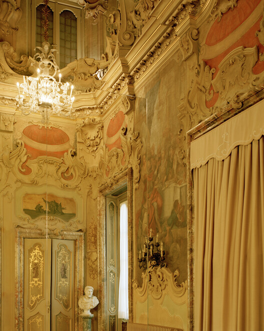 FLOS Palazzo Visconti / ARQUITECTURA-G - Fotografía interior