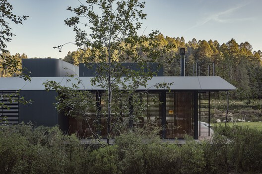 Pabellón de la Reserva / HEMAA - Fotografía exterior