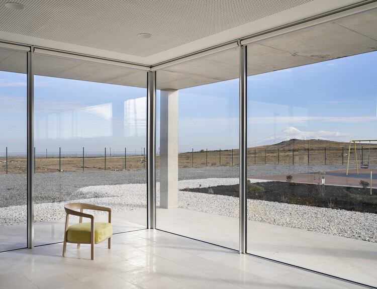 Creche na Armênia / Alberto Campo Baeza - Fotografia de Interiores, Concreto