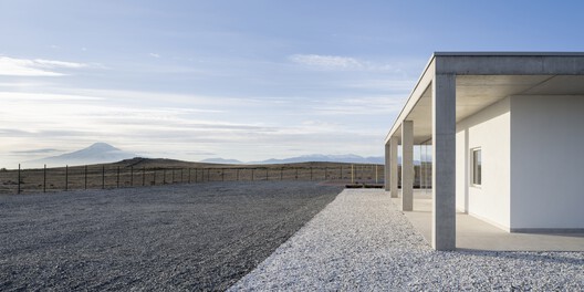 Creche na Armênia / Alberto Campo Baeza - Imagem 10 de 24